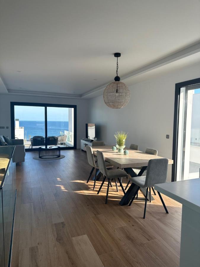 Modern Duplex In Alcaidesa Links II Apartment Luaran gambar