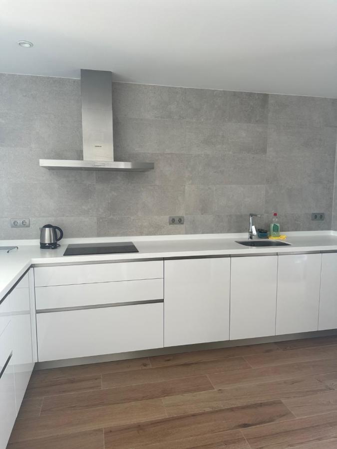 Modern Duplex In Alcaidesa Links II Apartment Luaran gambar
